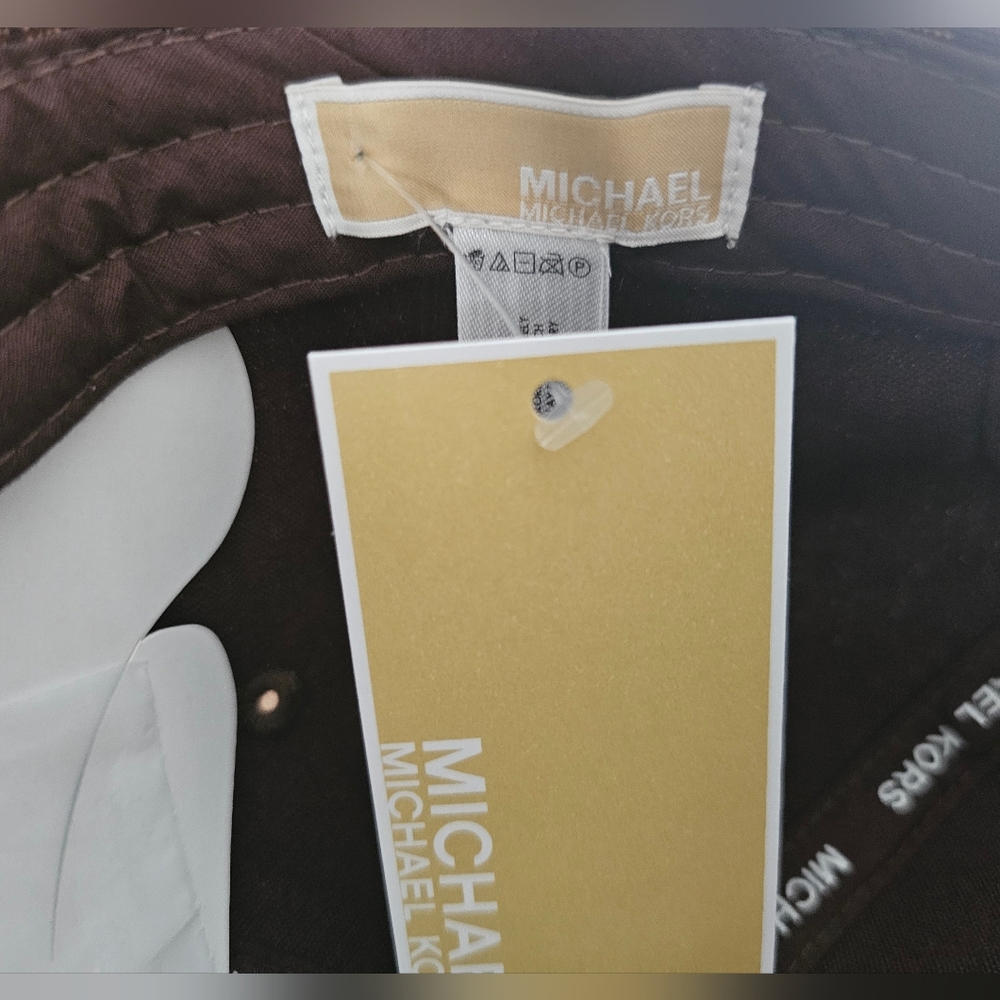 Michael Kors Monogram Cap - Picture 6 of 7